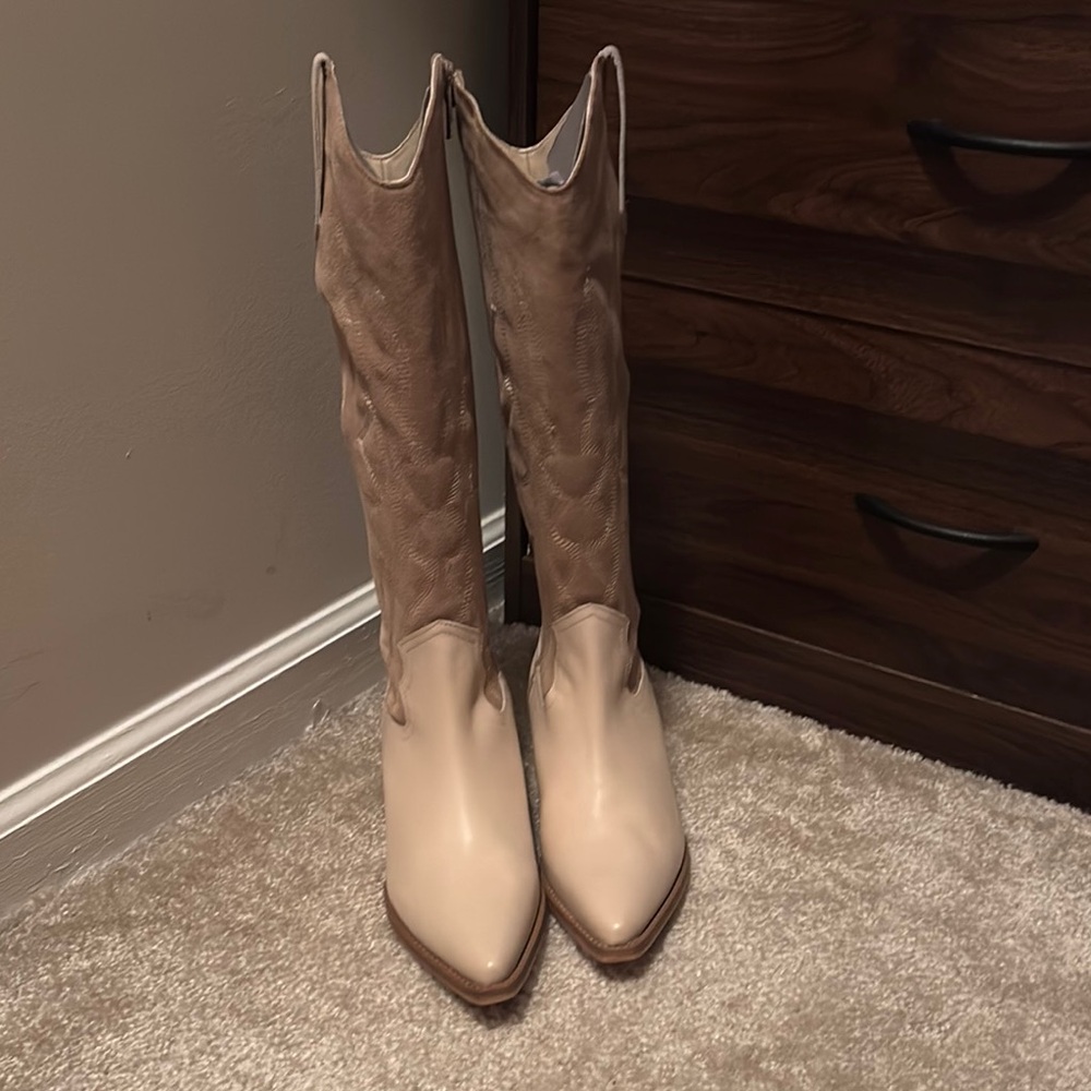 Women's Tall Boots